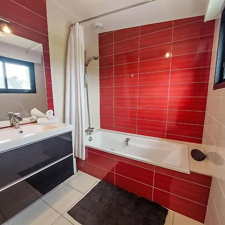 L'iroise - Ptp102 By Interhome Pentrez
